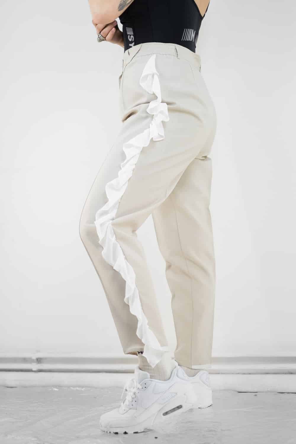 Curtain Hook Frill Pants 2 Curtain Hook Frill Pants 2