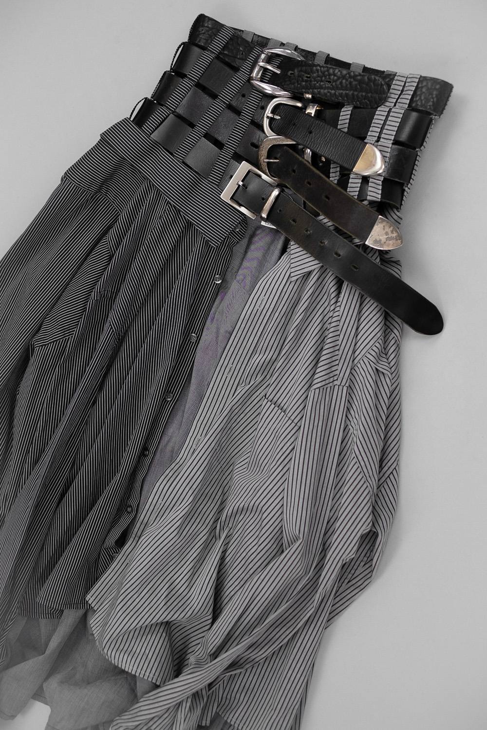 3-Shirt 4-Belted Skirt 2